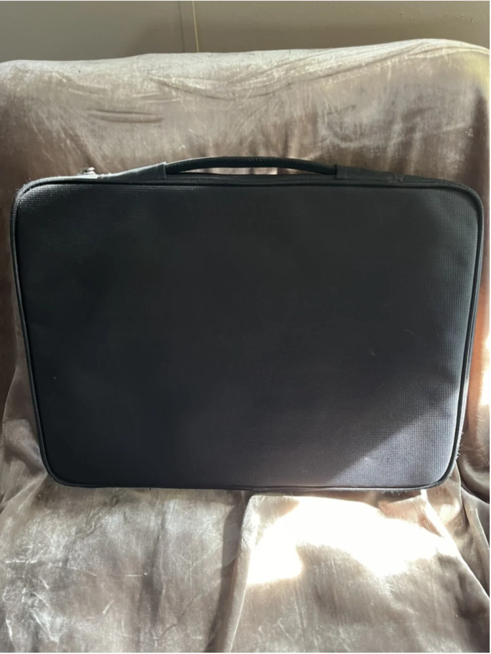 Solo Red Padded Laptop Computer Case BRAND NEW SEE PHOTOS , NICE
